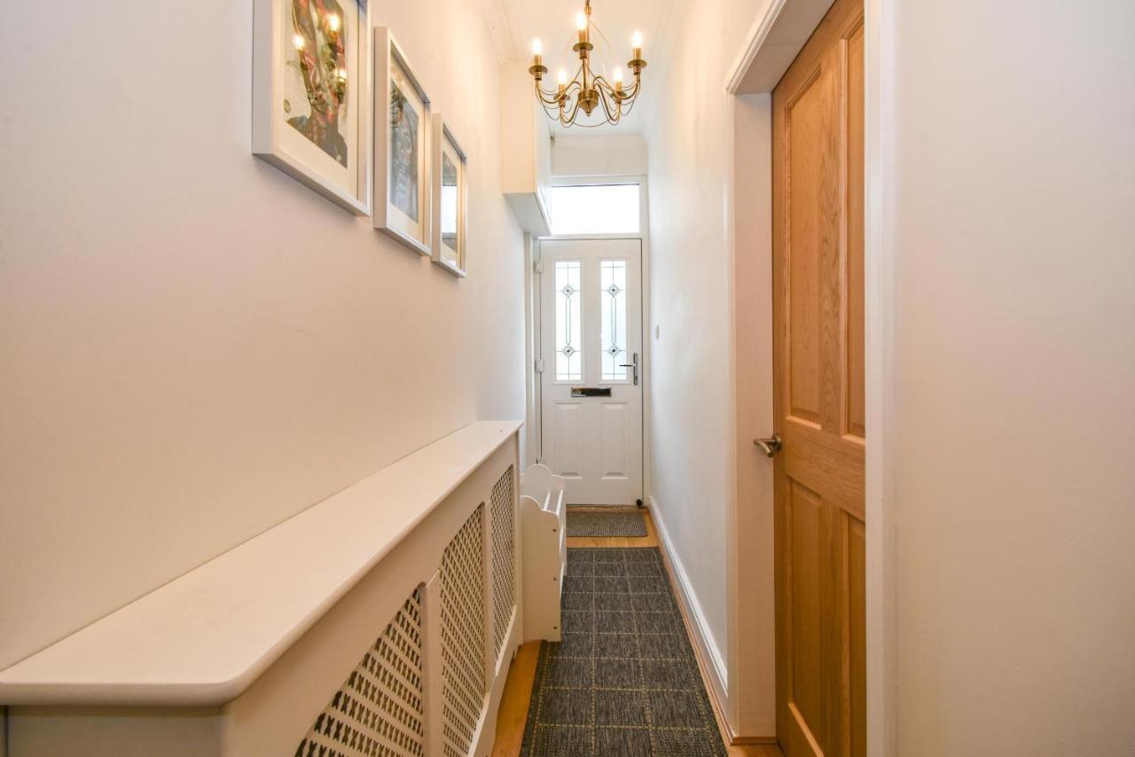 The Cleveland Villa York Bagian luar foto